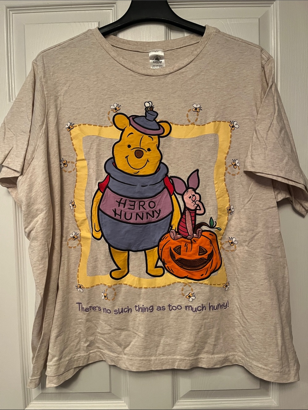 Winnie the Pooh 'Hero Hunny' Short Sleeve Tee - Cream/Yellow